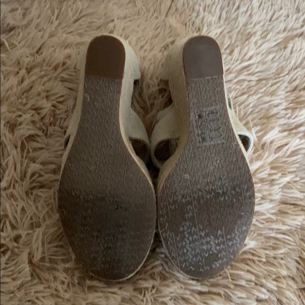 Auth Mk Berkeley Wedge - image 8